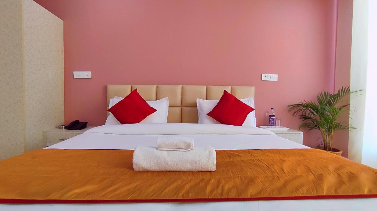 Spring Sky Haridwar By Shrigo Hotels Extérieur photo
